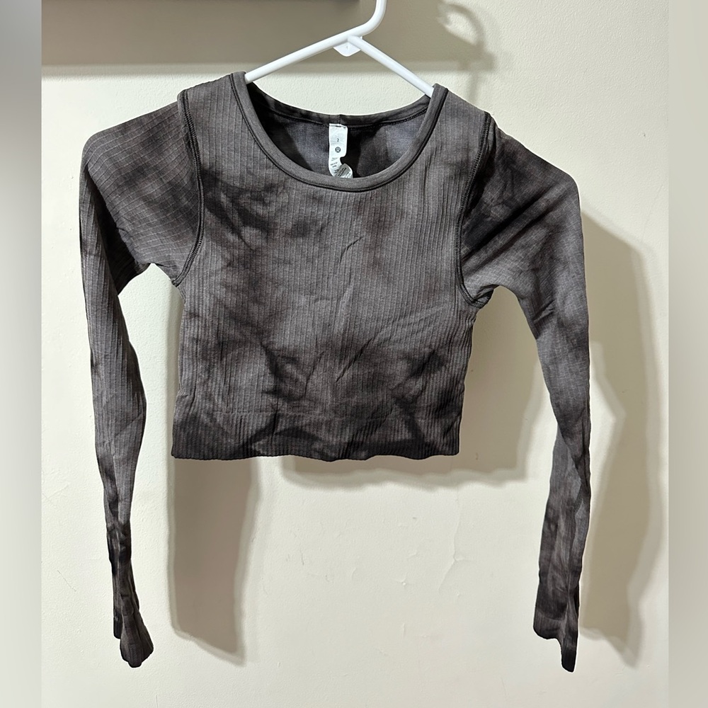 Lululemon Ebb to street long sleeve top